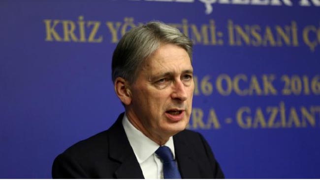 600 British Jihadists Stopped from Entering Syria: Hammond